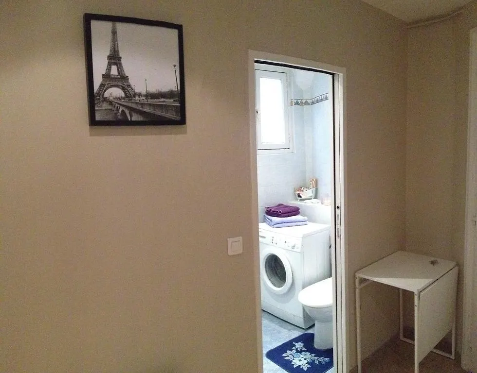 Apartment A Deux Pas De Montmartre Paris
