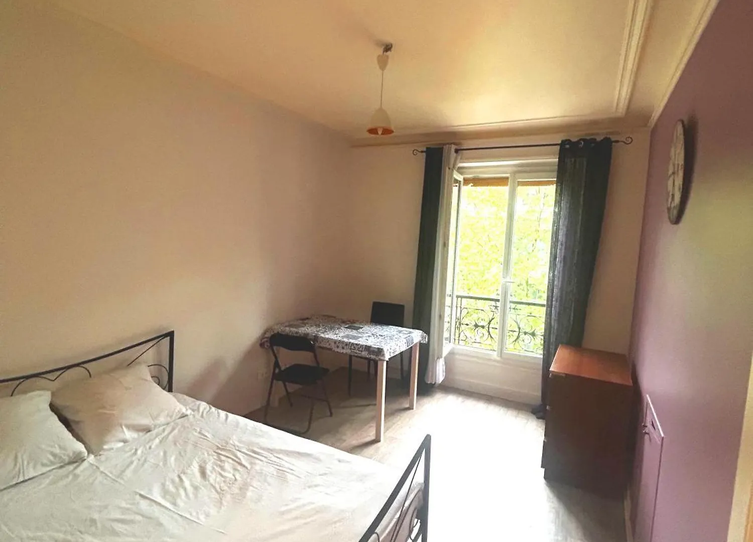 A Deux Pas De Montmartre Apartment
