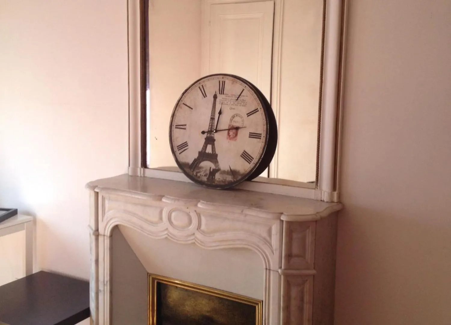 A Deux Pas De Montmartre Apartment Paris